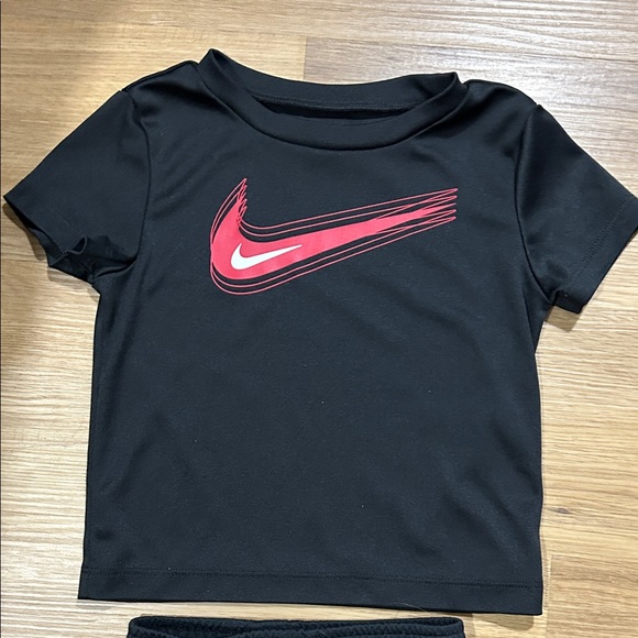 2 Sets Nike Black and Gray Boys T-Shirt and Shorts Set- size 18 Months - Picture 8 of 14